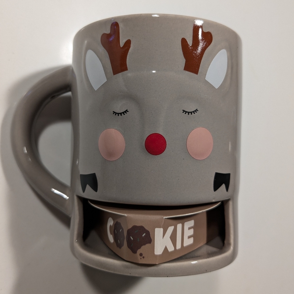 Reindeer cookie mug